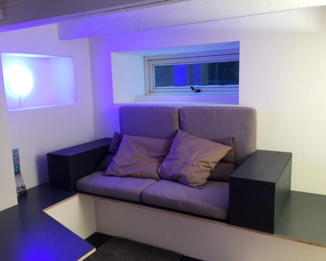 Habitación para estudiantes en  con área de estudio y facilidades compartidas