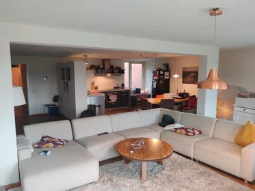 Habitación privada en Panamalaan, imagen 1 de 3