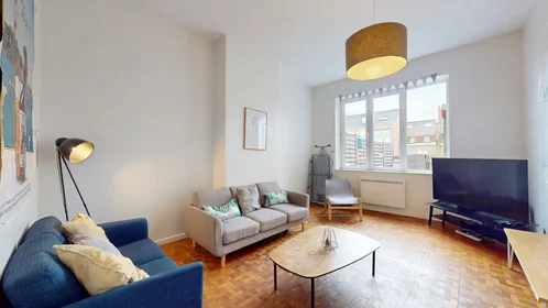 Chambre privée à Avenue de Dunkerque, Bois-Blancs, image 1 de 8