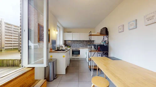 Quarto privado em Avenue de Dunkerque, Bois-Blancs, imagem 2 de 8