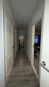 Habitación privada en Goeverneurlaan, Laak, imagen 4 de 8