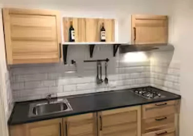Logement entier à Via Calderai, Tribunali-Castellammare, image 1 de 8