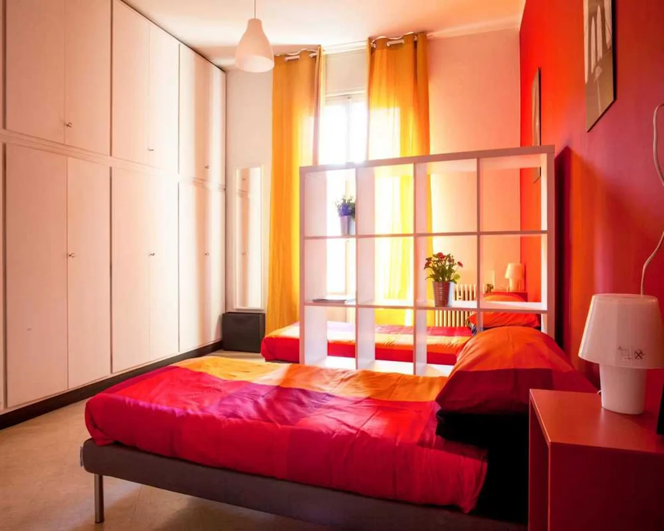 Room for rent in student apartment in , fully furnished