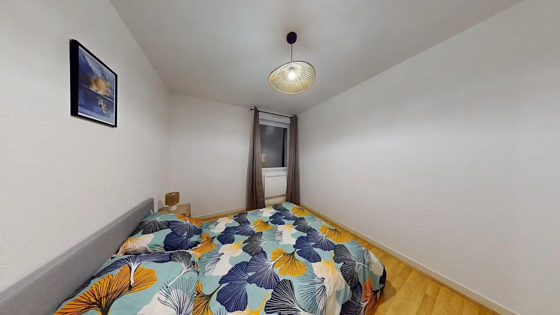 Quarto amigo do estudante em com comodidades modernas