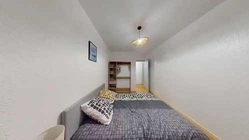 Private room at Rue Saint-Dizier, Charles III/Centre Ville, image 2 of 10