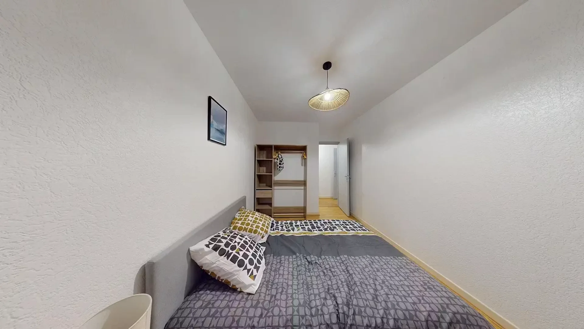Chambre d'étudiant bon marché à proximité du campus dans 