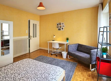 Pokój do wynajęcia z podwójnym łóżkiem w Strasburg