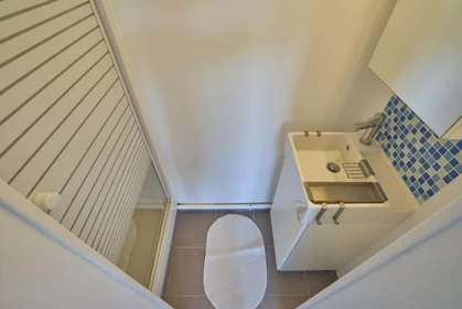 Özel oda konumu 3 Av. Georges Clemenceau, 51100 Reims, France, 4 12 görüntüsü