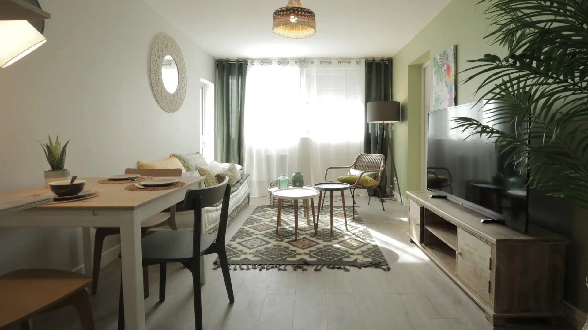 Habitación estudiantil económica cerca del campus en 