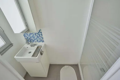 Özel oda konumu 3 Av. Georges Clemenceau, 51100 Reims, France, 5 13 görüntüsü