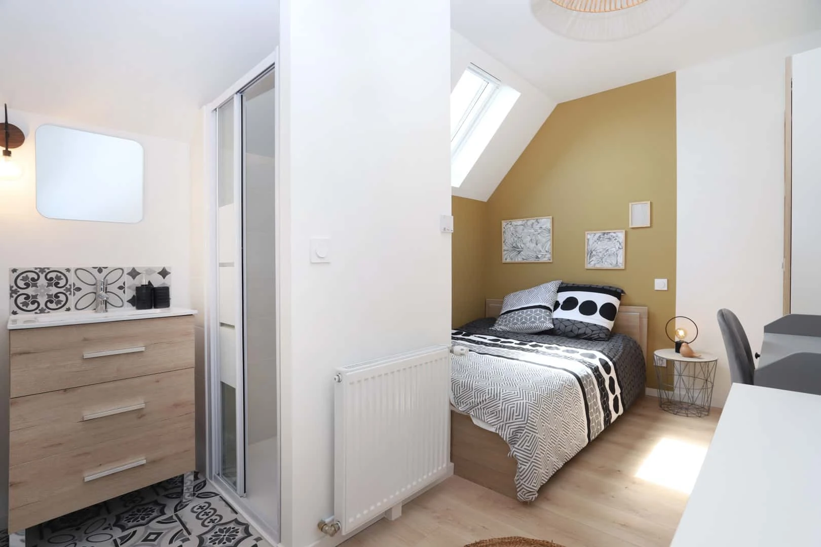 Habitación para estudiantes en con modernas comodidades