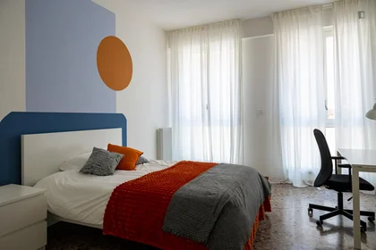 Privatzimmer in der Via Bruni, bild 1 von 15