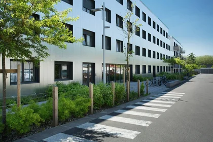 Quarto privado em residência em Lille, 59000, imagem 8 de 15