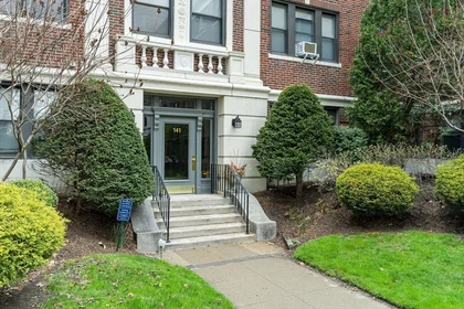 Estúdio em residência em 141, Englewood Ave., Unit 43, Brighton, Boston, MA, 02135, imagem 19 de 25