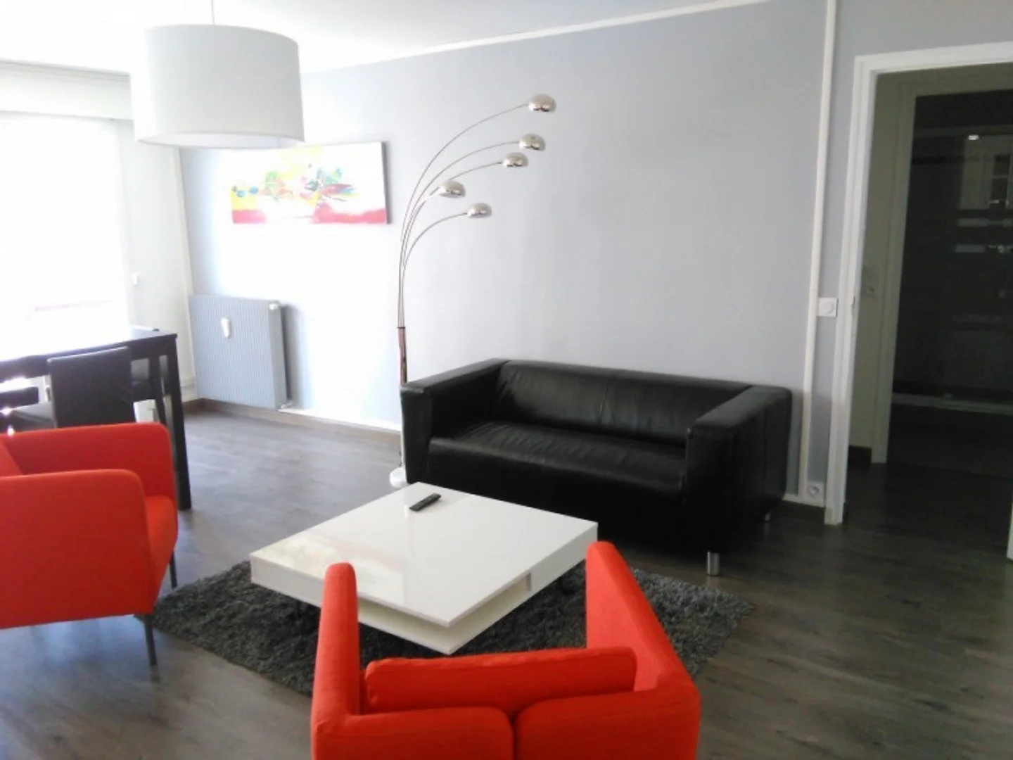Comfortable and spacious student room in 