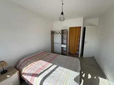 Stanza privata in Rue Jean-Baptiste Charcot, , immagine 3 di 10