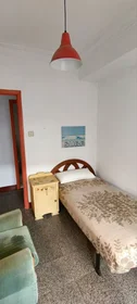 Stanza privata in Rúa Comercio, Agra do Orzán, immagine 1 di 10