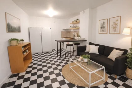 Alojamiento entero en Sandeslättskroken, Hammarkullen, imagen 1 de 10