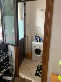 Dairenin tamamı konumu Via Trento, , 3 6 görüntüsü