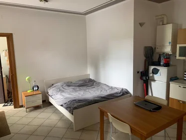 Dairenin tamamı konumu Via Trento, , 6 6 görüntüsü