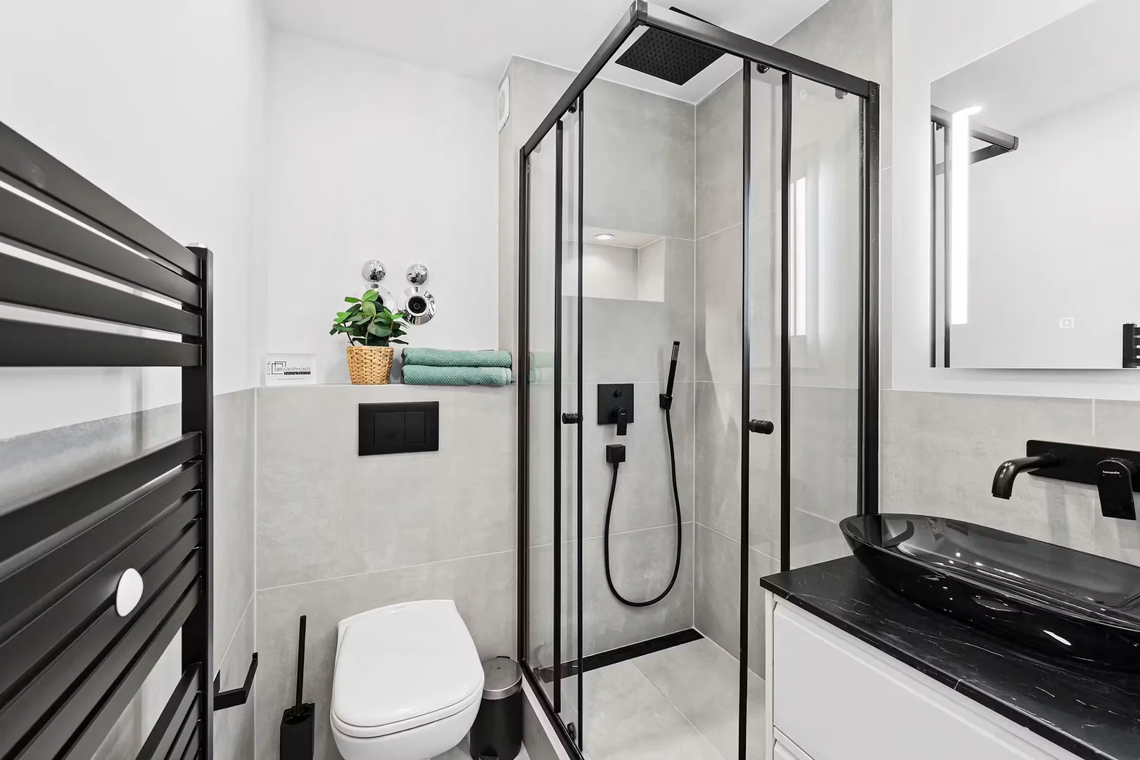 Quarto de estudante económico com localização conveniente em 