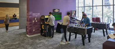 Appartamento intero in 253 College Street, immagine 1 di 20