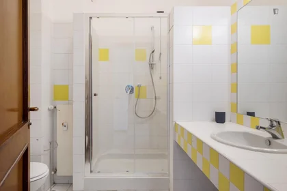 Stanza privata in Via Curtatone, immagine 12 di 15