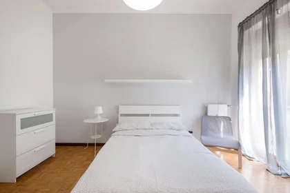 Stanza privata in Via Curtatone, immagine 2 di 16