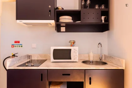 Logement entier à Rua de Trás, image 9 de 16
