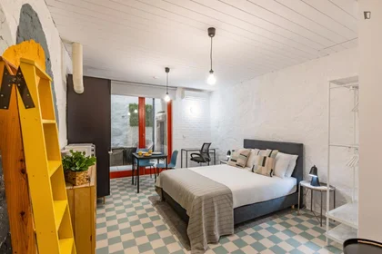 Apartamento inteiro em Rua de Trás, imagem 1 de 10