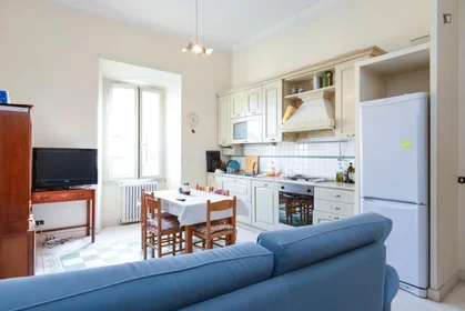 Private room at Via Germano Sommeiller, image 6 of 13