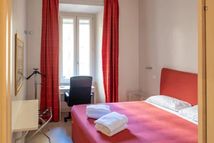 Entire apartment at Via Cola di Rienzo, image 2 of 27