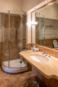 Entire apartment at Via Cola di Rienzo, image 17 of 27