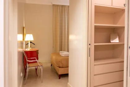 Entire apartment at Via Cola di Rienzo, image 23 of 27