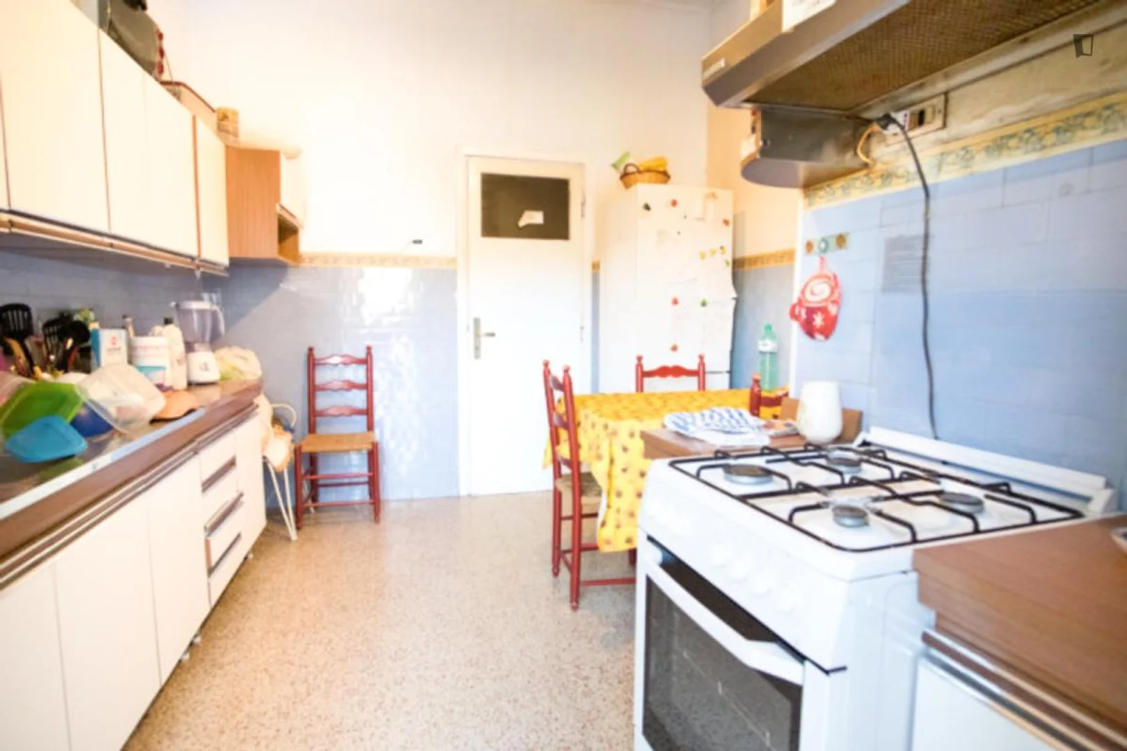 Cozy room for students available in