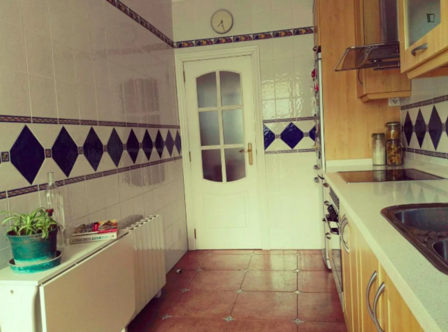 Habitación estudiantil económica con ubicación conveniente en 
