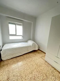 Quarto privado em Plaza Contitución, imagem 1 de 5
