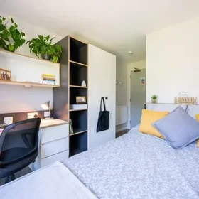 Quarto compartilhado em residência em Hull HU6 7EL, United Kingdom, imagem 16 de 19