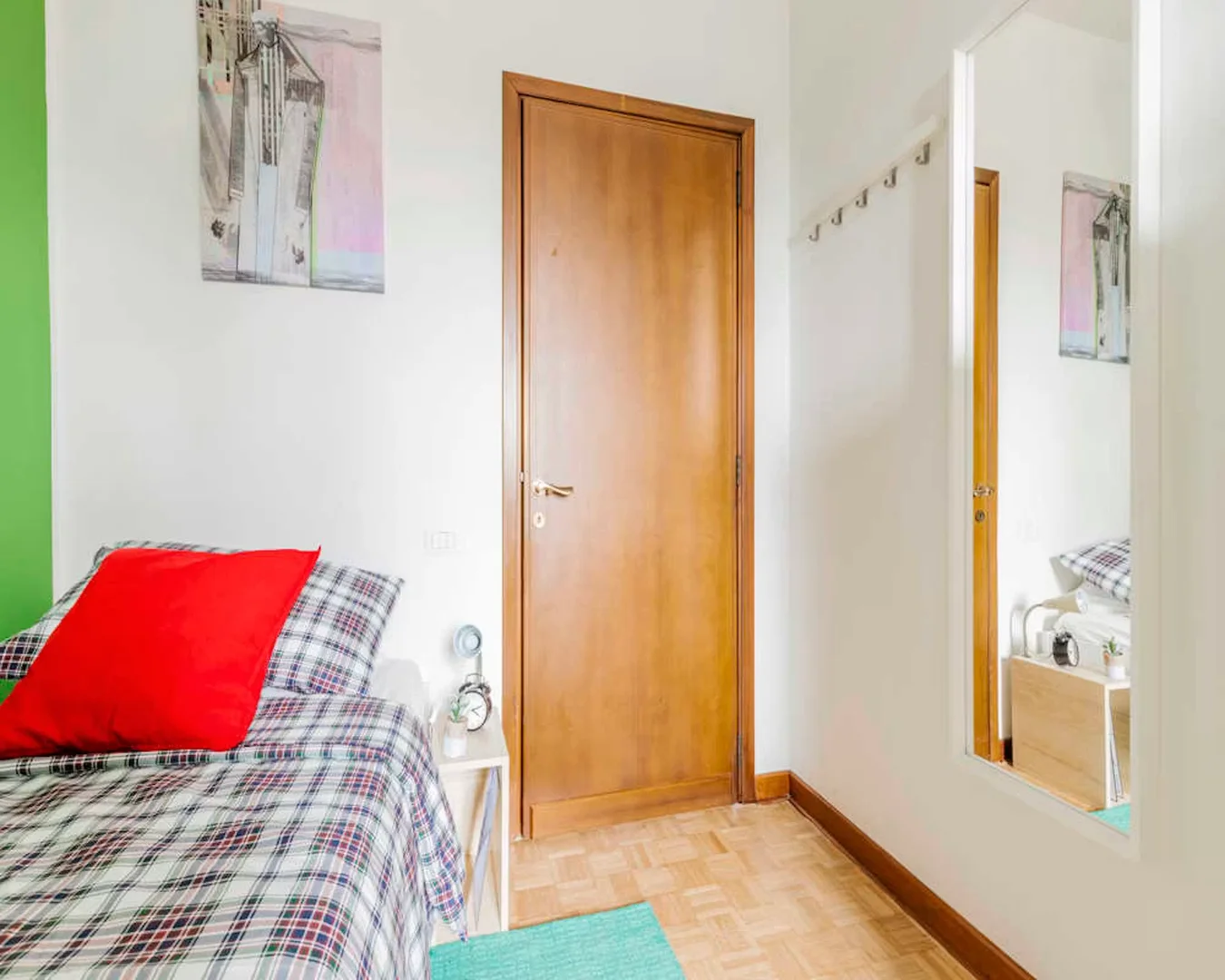 Funktionelles Studentenzimmer perfekt zum Studieren in 