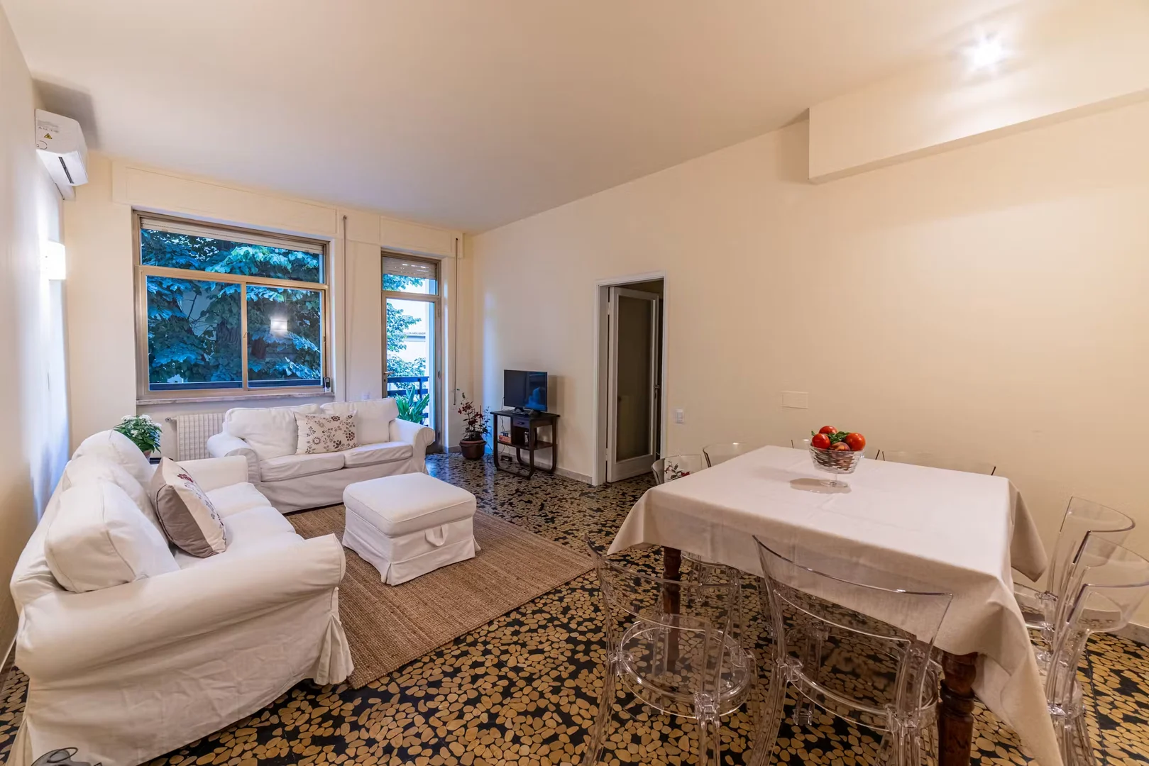 Viale Carlo del Prete,
