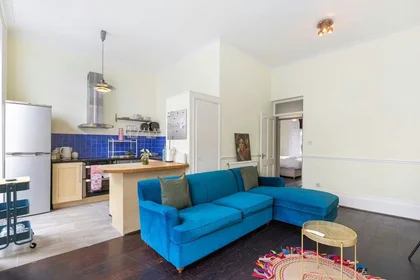 3 Zimmer Unterkunft in {area}
