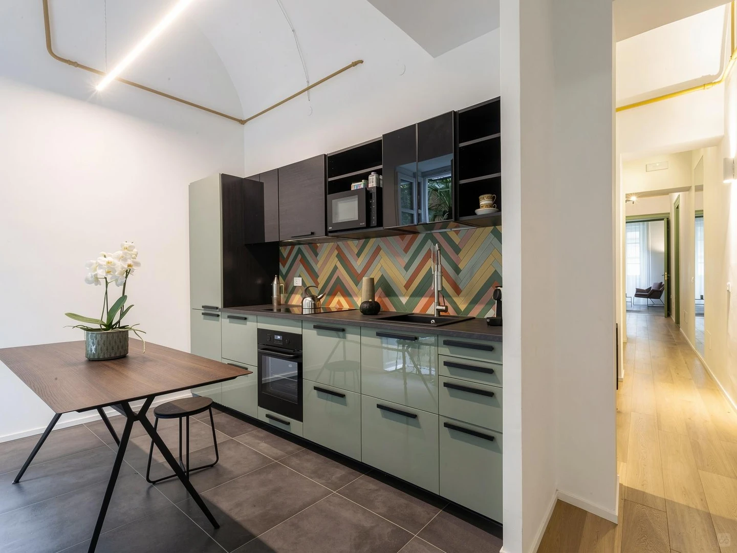 Student-friendly room in  with modern amenities
