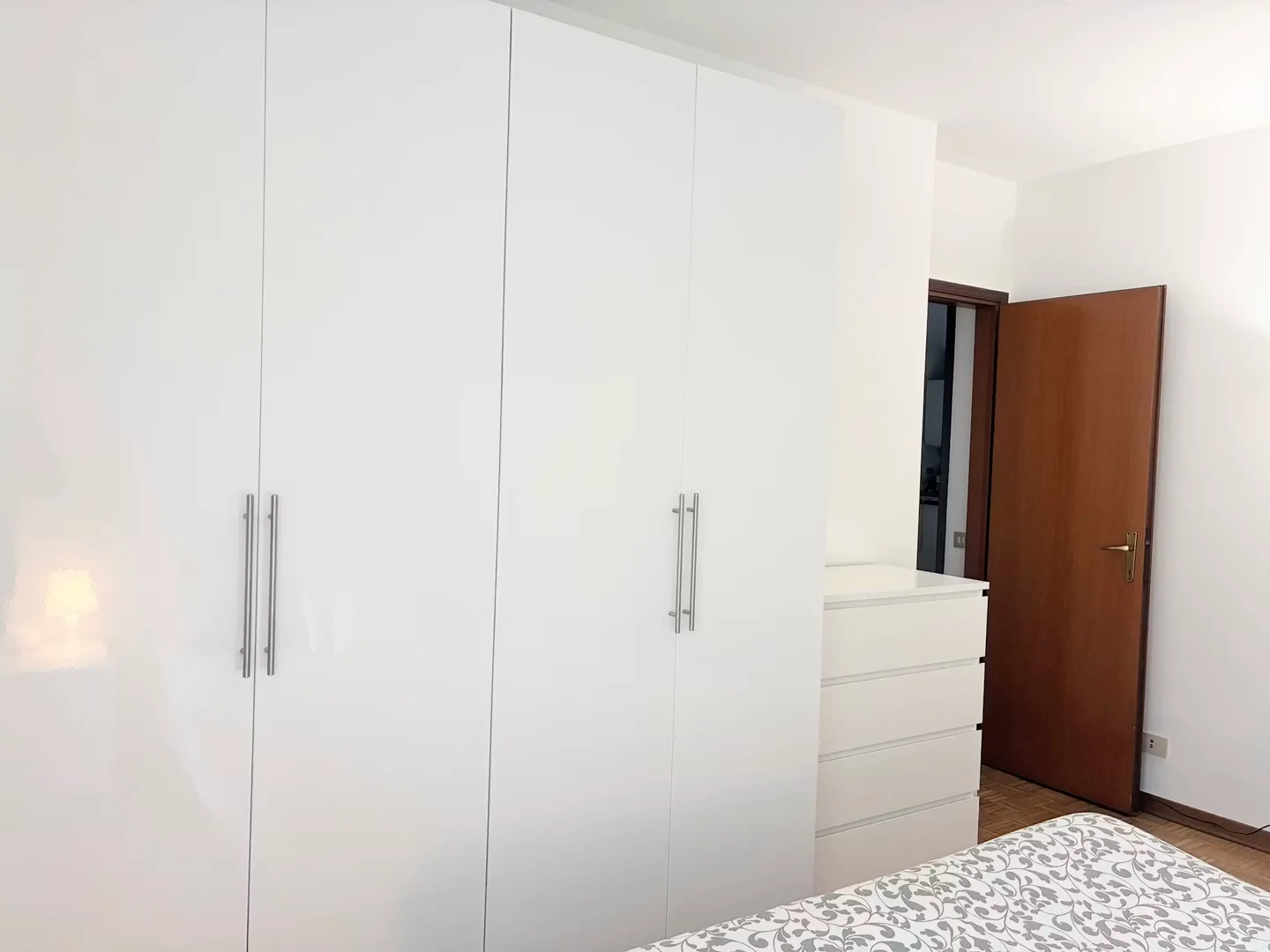 Habitación para estudiantes en  con área de estudio y facilidades compartidas