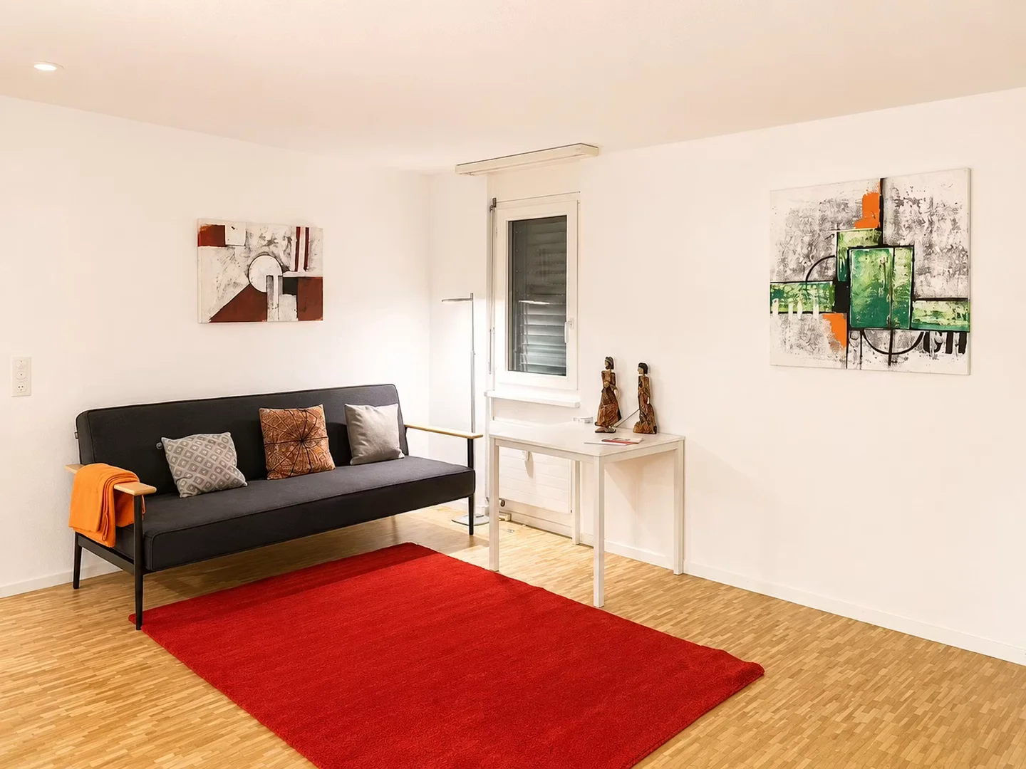 Aprikosenstrasse, Kreis 12
