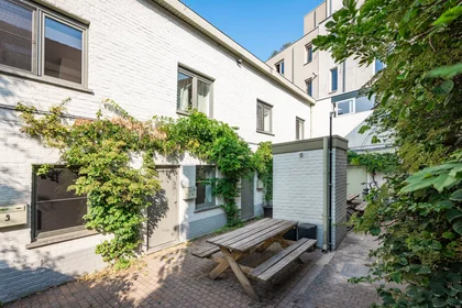 Evin tamamı konumu Raas van Gaverestraat, Gent, 1 10 görüntüsü