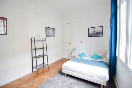 Room for rent with double bed Bordeaux