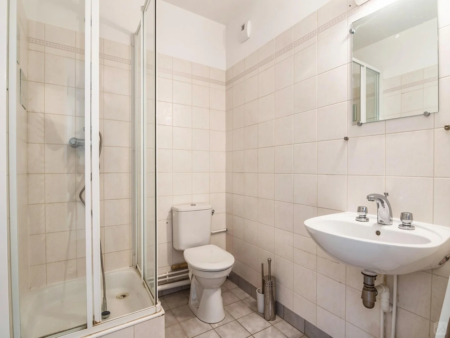 Habitación para estudiantes en con modernas comodidades