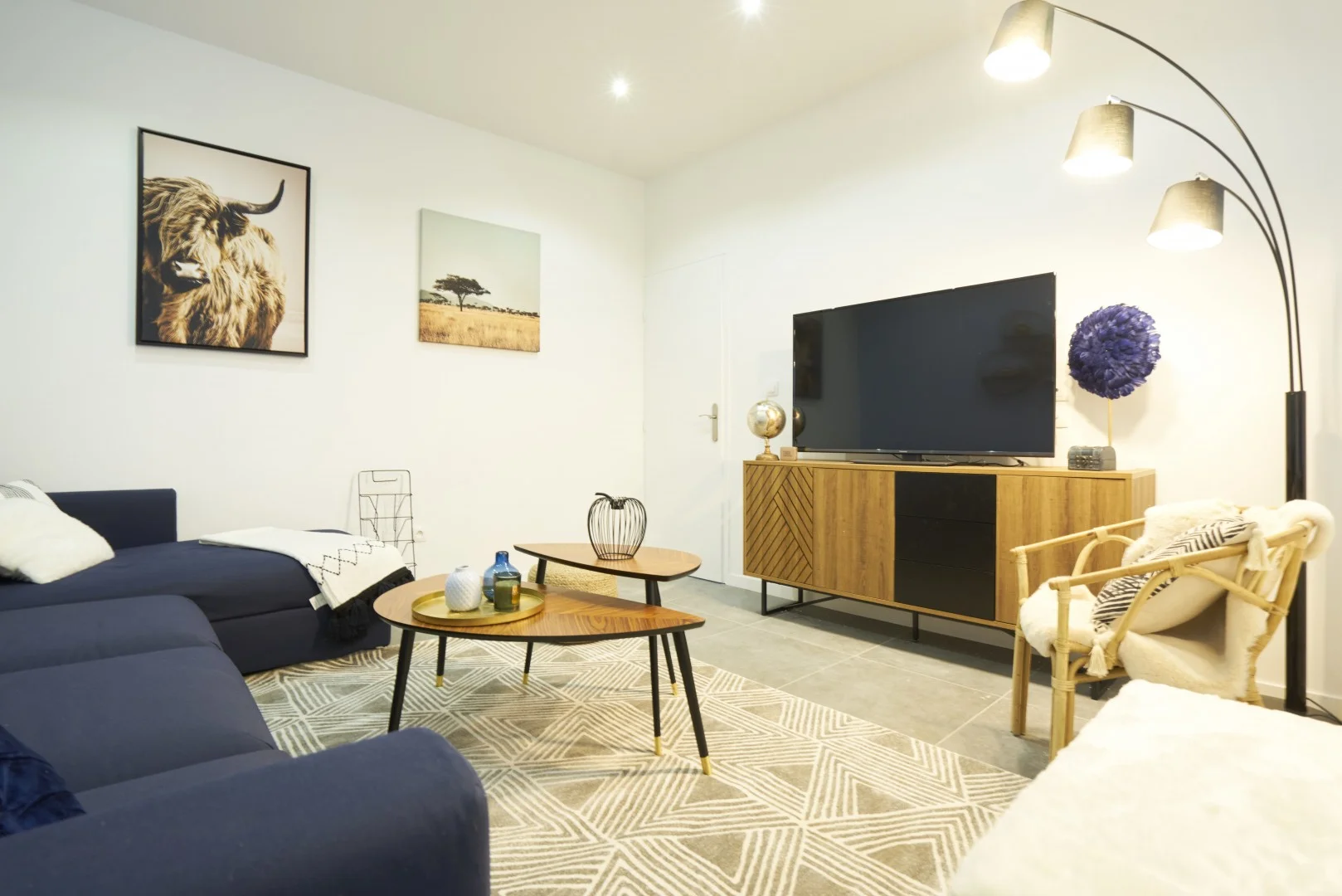 Room for rent in student apartment in , fully furnished