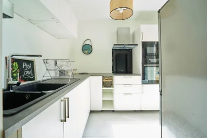 Chambre privée à 11 RUE JULES GUESDE, image 9 de 23