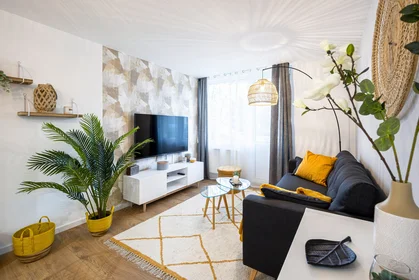 Private room at 28 RUE DE FRELAND, image 9 of 16